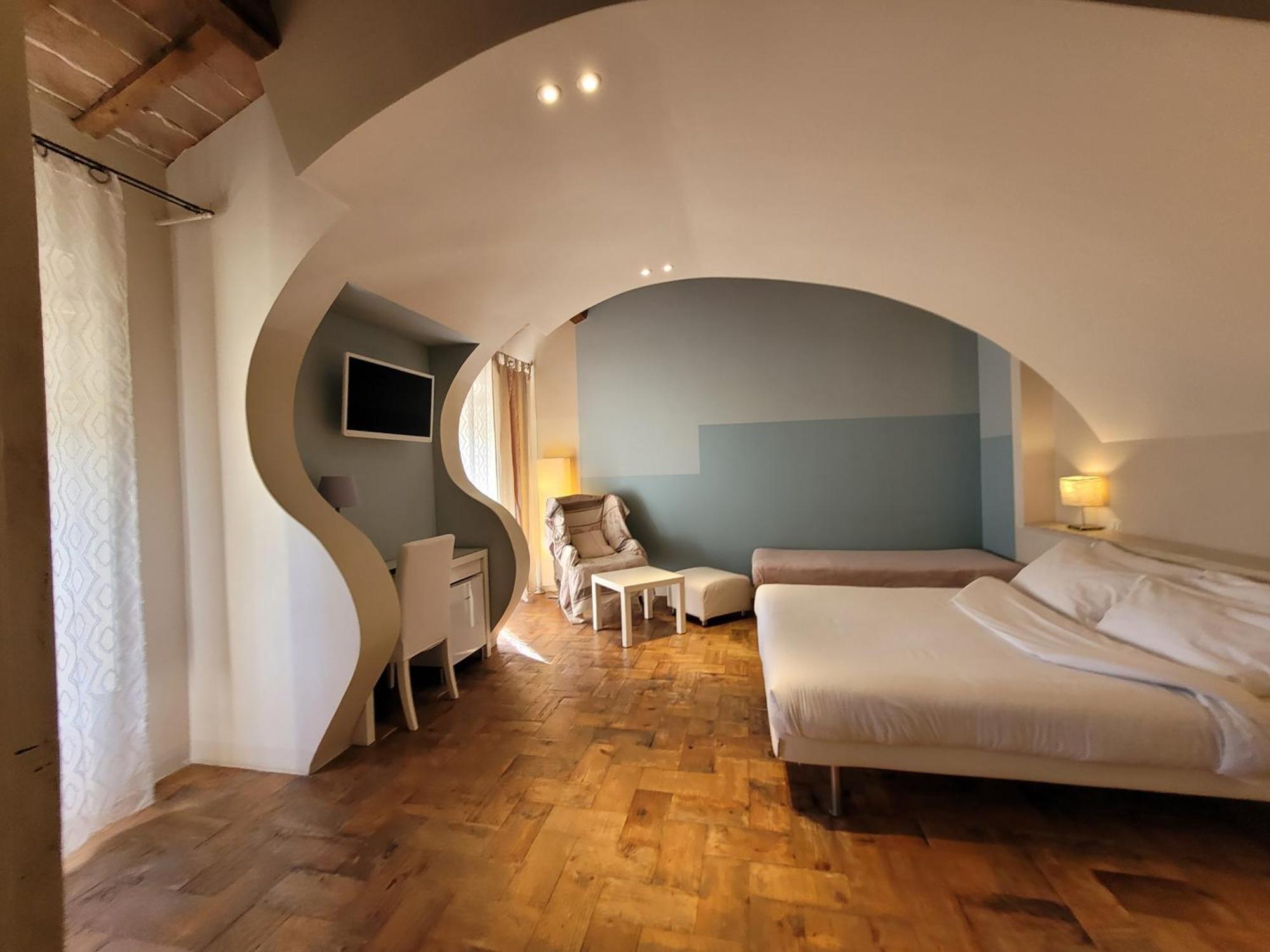 Relais Casetta56 Луґо Екстер'єр фото